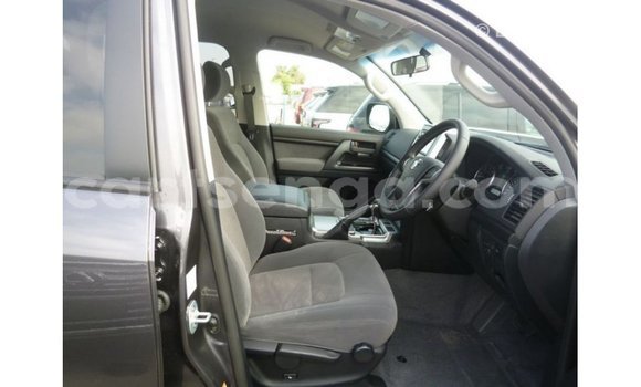 Acheter Import Voiture Toyota Land Cruiser Autre à Import - Dubai, Hhohho Acheter Import Voiture Toyota Land Cruiser Autre à Import - Dubai, Hhohho