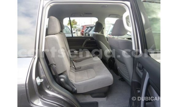 Acheter Import Voiture Toyota Land Cruiser Autre à Import - Dubai, Hhohho Acheter Import Voiture Toyota Land Cruiser Autre à Import - Dubai, Hhohho
