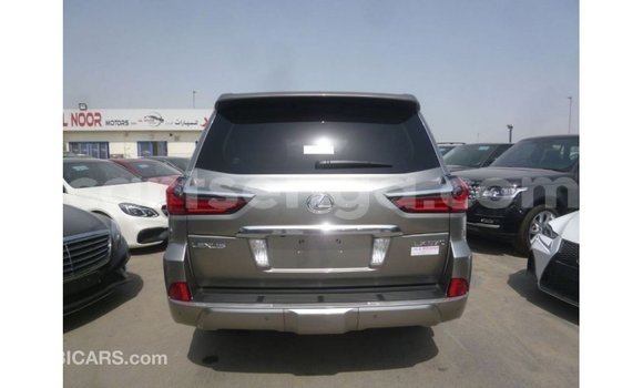 Acheter Import Voiture Lexus LX Autre à Import - Dubai, Hhohho Acheter Import Voiture Lexus LX Autre à Import - Dubai, Hhohho