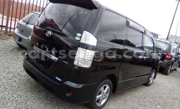 Buy Used Toyota Voxy Black Car in Matsapha in Manzini Buy Used Toyota Voxy Black Car in Matsapha in Manzini