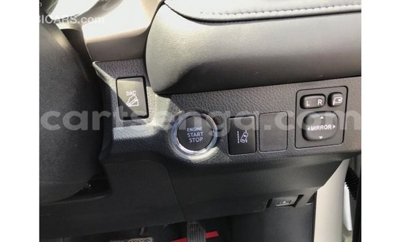 Acheter Import Voiture Toyota 4Runner Blanc à Import - Dubai, Hhohho Acheter Import Voiture Toyota 4Runner Blanc à Import - Dubai, Hhohho