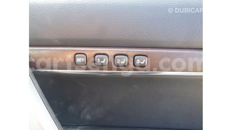 Big with watermark toyota land cruiser hhohho import dubai 15478