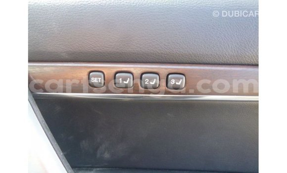 Acheter Import Voiture Toyota Land Cruiser Noir à Import - Dubai, Hhohho Acheter Import Voiture Toyota Land Cruiser Noir à Import - Dubai, Hhohho