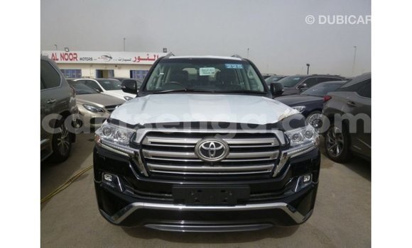 Acheter Import Voiture Toyota Land Cruiser Noir à Import - Dubai, Hhohho Acheter Import Voiture Toyota Land Cruiser Noir à Import - Dubai, Hhohho