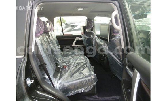 Acheter Import Voiture Toyota Land Cruiser Noir à Import - Dubai, Hhohho Acheter Import Voiture Toyota Land Cruiser Noir à Import - Dubai, Hhohho