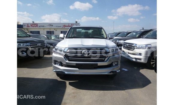 Acheter Import Voiture Toyota Land Cruiser Autre à Import - Dubai, Hhohho Acheter Import Voiture Toyota Land Cruiser Autre à Import - Dubai, Hhohho