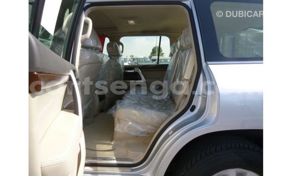 Acheter Import Voiture Toyota Land Cruiser Autre à Import - Dubai, Hhohho Acheter Import Voiture Toyota Land Cruiser Autre à Import - Dubai, Hhohho
