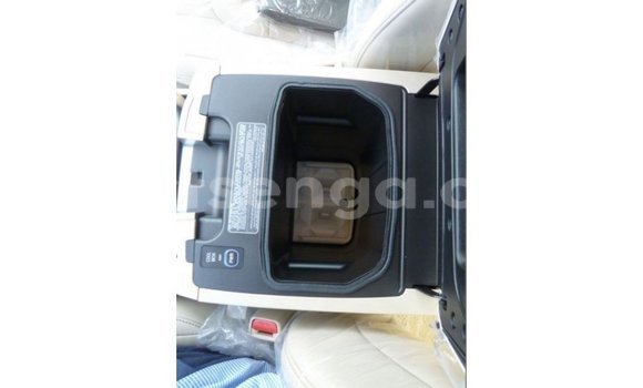 Acheter Import Voiture Toyota Land Cruiser Autre à Import - Dubai, Hhohho Acheter Import Voiture Toyota Land Cruiser Autre à Import - Dubai, Hhohho