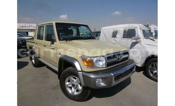 Nunua Imported Toyota Land Cruiser Beige Gari ndani ya Import - Dubai nchini Hhohho Nunua Imported Toyota Land Cruiser Beige Gari ndani ya Import - Dubai nchini Hhohho