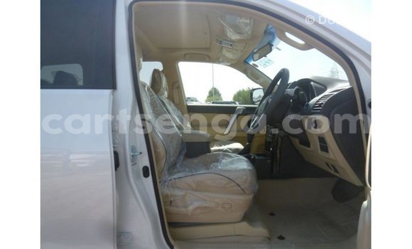 Nunua Imported Toyota Prado White Gari ndani ya Import - Dubai nchini Hhohho Nunua Imported Toyota Prado White Gari ndani ya Import - Dubai nchini Hhohho