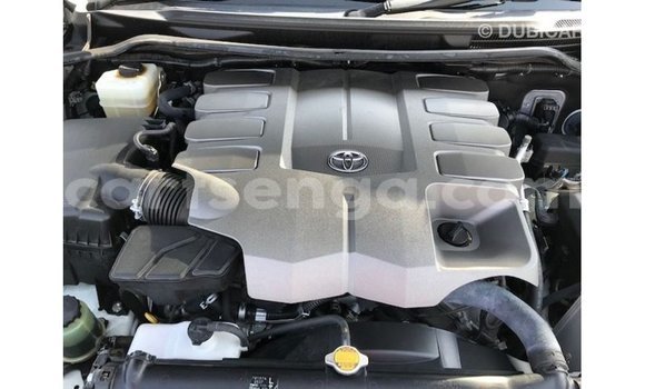 Nunua Imported Toyota Land Cruiser White Gari ndani ya Import - Dubai nchini Hhohho Nunua Imported Toyota Land Cruiser White Gari ndani ya Import - Dubai nchini Hhohho