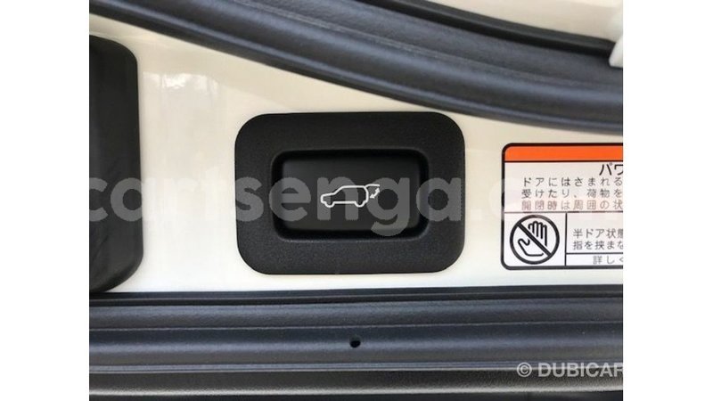 Big with watermark toyota land cruiser hhohho import dubai 15516