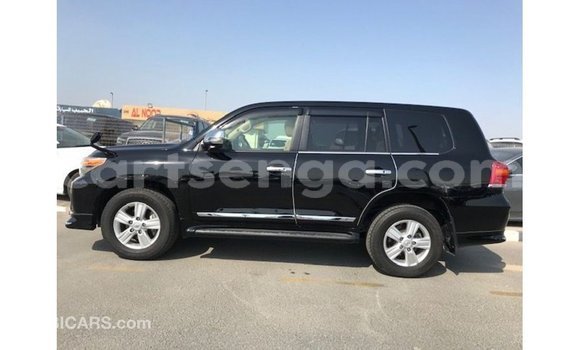 Acheter Import Voiture Toyota Land Cruiser Noir à Import - Dubai, Hhohho Acheter Import Voiture Toyota Land Cruiser Noir à Import - Dubai, Hhohho