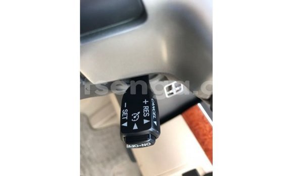 Acheter Import Voiture Toyota Land Cruiser Noir à Import - Dubai, Hhohho Acheter Import Voiture Toyota Land Cruiser Noir à Import - Dubai, Hhohho