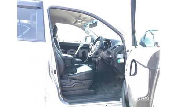 Acheter Import Voiture Toyota Prado Autre à Import - Dubai, Hhohho Acheter Import Voiture Toyota Prado Autre à Import - Dubai, Hhohho