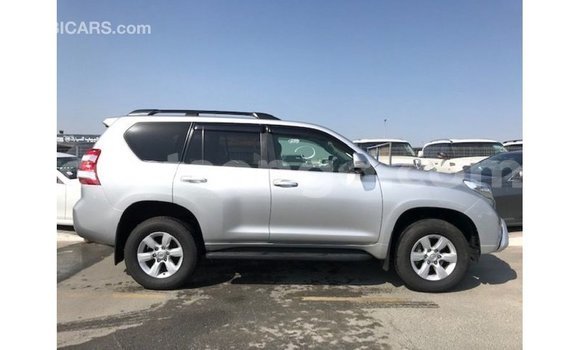 Acheter Import Voiture Toyota Prado Autre à Import - Dubai, Hhohho Acheter Import Voiture Toyota Prado Autre à Import - Dubai, Hhohho