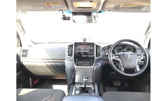 Nunua Imported Toyota Land Cruiser Other Gari ndani ya Import - Dubai nchini Hhohho Nunua Imported Toyota Land Cruiser Other Gari ndani ya Import - Dubai nchini Hhohho