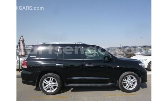 Nunua Imported Toyota Land Cruiser Black Gari ndani ya Import - Dubai nchini Hhohho Nunua Imported Toyota Land Cruiser Black Gari ndani ya Import - Dubai nchini Hhohho