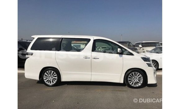 Acheter Import Voiture Toyota Vellfire Blanc à Import - Dubai, Hhohho Acheter Import Voiture Toyota Vellfire Blanc à Import - Dubai, Hhohho
