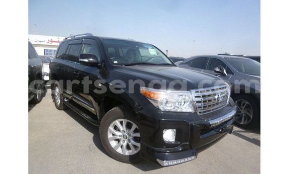 Nunua Imported Toyota Land Cruiser Black Gari ndani ya Import - Dubai nchini Hhohho Nunua Imported Toyota Land Cruiser Black Gari ndani ya Import - Dubai nchini Hhohho