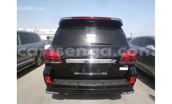 Nunua Imported Toyota Land Cruiser Black Gari ndani ya Import - Dubai nchini Hhohho Nunua Imported Toyota Land Cruiser Black Gari ndani ya Import - Dubai nchini Hhohho