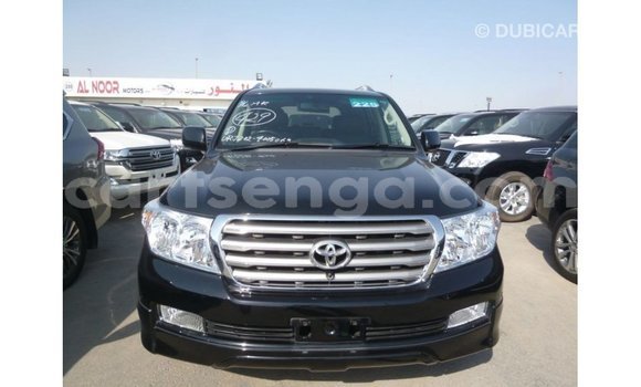 Acheter Import Voiture Toyota Land Cruiser Noir à Import - Dubai, Hhohho Acheter Import Voiture Toyota Land Cruiser Noir à Import - Dubai, Hhohho