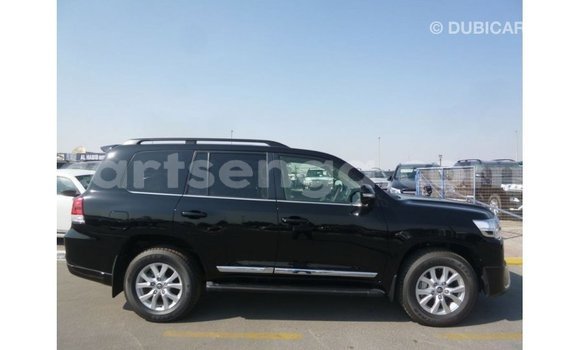 Buy Import Toyota Land Cruiser Black Car in Import - Dubai in Hhohho Buy Import Toyota Land Cruiser Black Car in Import - Dubai in Hhohho