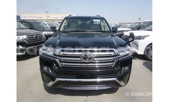 Acheter Import Voiture Toyota Land Cruiser Noir à Import - Dubai, Hhohho Acheter Import Voiture Toyota Land Cruiser Noir à Import - Dubai, Hhohho