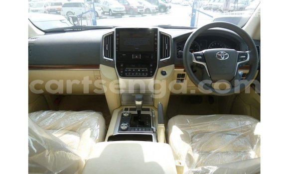 Nunua Imported Toyota Land Cruiser Black Gari ndani ya Import - Dubai nchini Hhohho Nunua Imported Toyota Land Cruiser Black Gari ndani ya Import - Dubai nchini Hhohho