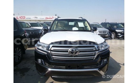 Acheter Import Voiture Toyota Land Cruiser Noir à Import - Dubai, Hhohho Acheter Import Voiture Toyota Land Cruiser Noir à Import - Dubai, Hhohho