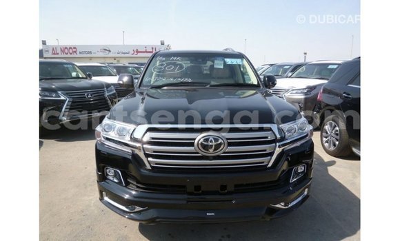 Acheter Import Voiture Toyota Land Cruiser Noir à Import - Dubai, Hhohho Acheter Import Voiture Toyota Land Cruiser Noir à Import - Dubai, Hhohho