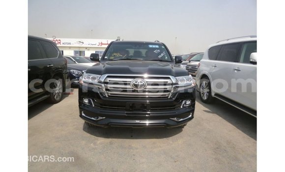 Nunua Imported Toyota Land Cruiser Black Gari ndani ya Import - Dubai nchini Hhohho Nunua Imported Toyota Land Cruiser Black Gari ndani ya Import - Dubai nchini Hhohho