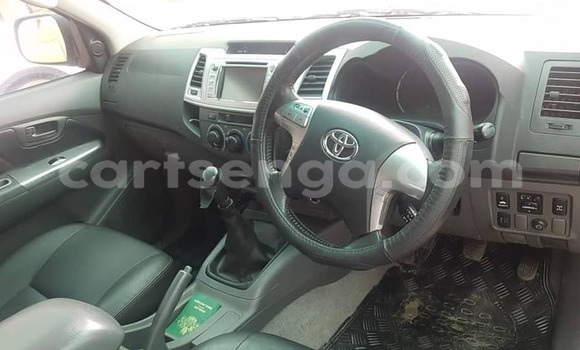Buy Used Toyota Hilux Silver Car in Mbabane in Manzini Buy Used Toyota Hilux Silver Car in Mbabane in Manzini