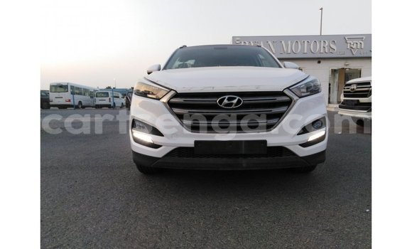 Buy Import Hyundai Tucson White Car in Import - Dubai in Hhohho Buy Import Hyundai Tucson White Car in Import - Dubai in Hhohho