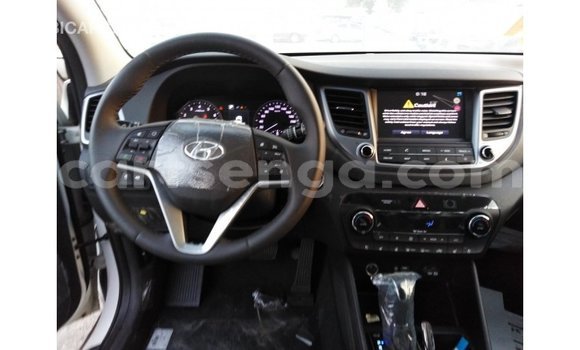 Buy Import Hyundai Tucson White Car in Import - Dubai in Hhohho Buy Import Hyundai Tucson White Car in Import - Dubai in Hhohho