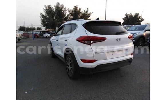 Buy Import Hyundai Tucson White Car in Import - Dubai in Hhohho Buy Import Hyundai Tucson White Car in Import - Dubai in Hhohho