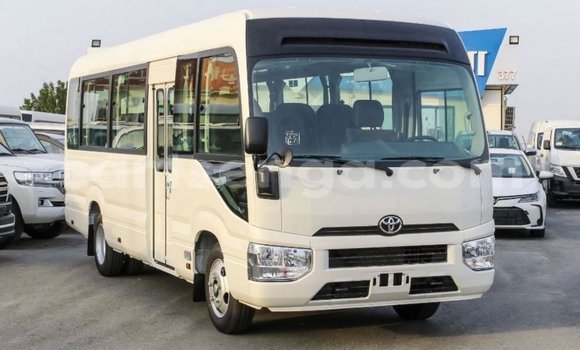 Buy Import Toyota Coaster White Car in Import - Dubai in Hhohho Buy Import Toyota Coaster White Car in Import - Dubai in Hhohho