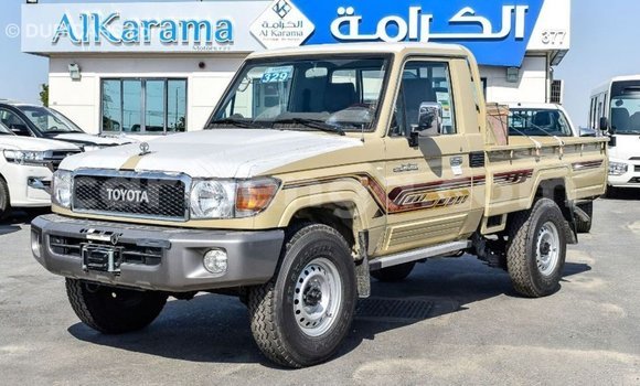 Buy Import Toyota Land Cruiser Beige Car in Import - Dubai in Hhohho Buy Import Toyota Land Cruiser Beige Car in Import - Dubai in Hhohho