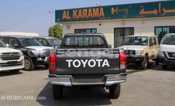 Buy Import Toyota Hilux Other Car in Import - Dubai in Hhohho Buy Import Toyota Hilux Other Car in Import - Dubai in Hhohho