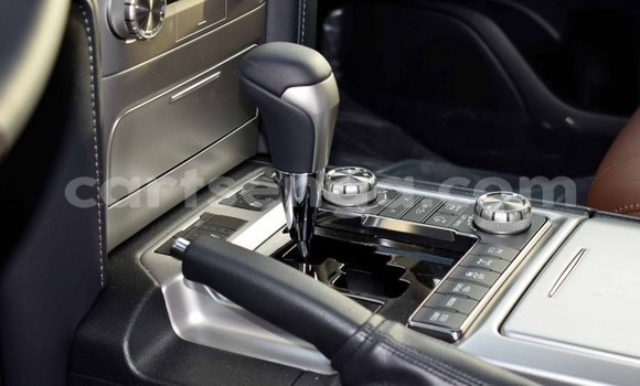 Buy Import Toyota Land Cruiser Black Car in Import - Dubai in Hhohho Buy Import Toyota Land Cruiser Black Car in Import - Dubai in Hhohho