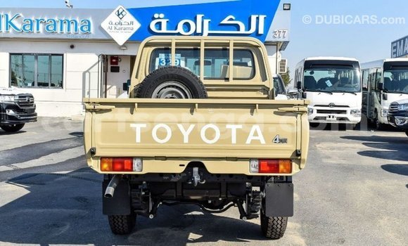 Buy Import Toyota Land Cruiser Beige Car in Import - Dubai in Hhohho Buy Import Toyota Land Cruiser Beige Car in Import - Dubai in Hhohho