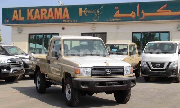 Buy Import Toyota Land Cruiser Beige Car in Import - Dubai in Hhohho Buy Import Toyota Land Cruiser Beige Car in Import - Dubai in Hhohho
