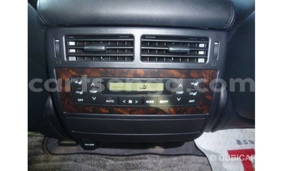 Buy Import Toyota Land Cruiser White Car in Import - Dubai in Hhohho Buy Import Toyota Land Cruiser White Car in Import - Dubai in Hhohho