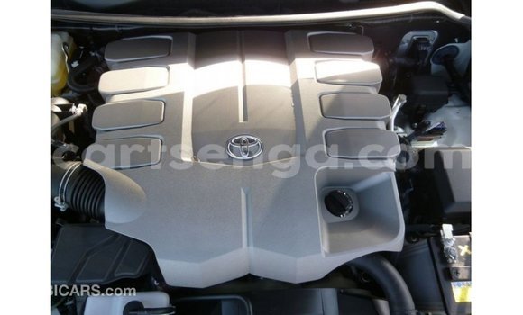 Buy Import Toyota Land Cruiser White Car in Import - Dubai in Hhohho Buy Import Toyota Land Cruiser White Car in Import - Dubai in Hhohho