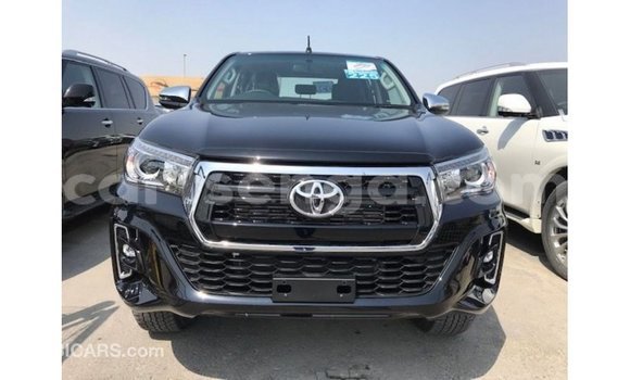 Nunua Imported Toyota Hilux Black Gari ndani ya Import - Dubai nchini Hhohho Nunua Imported Toyota Hilux Black Gari ndani ya Import - Dubai nchini Hhohho