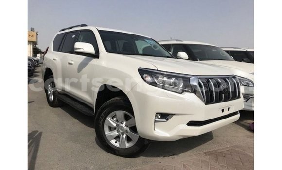 Nunua Imported Toyota Prado White Gari ndani ya Import - Dubai nchini Hhohho Nunua Imported Toyota Prado White Gari ndani ya Import - Dubai nchini Hhohho