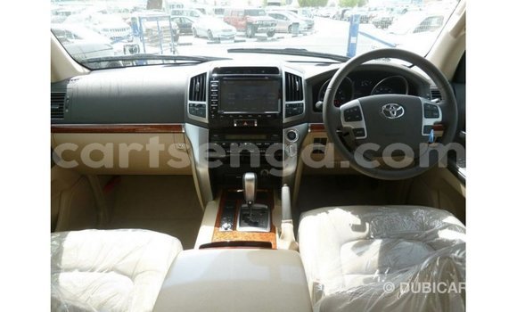 Acheter Import Voiture Toyota Land Cruiser Noir à Import - Dubai, Hhohho Acheter Import Voiture Toyota Land Cruiser Noir à Import - Dubai, Hhohho