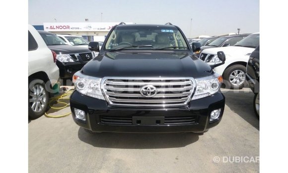 Acheter Import Voiture Toyota Land Cruiser Noir à Import - Dubai, Hhohho Acheter Import Voiture Toyota Land Cruiser Noir à Import - Dubai, Hhohho