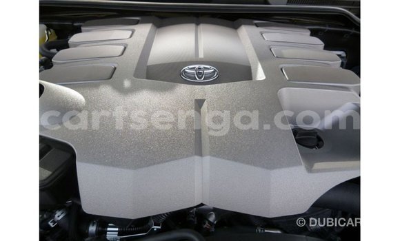 Acheter Import Voiture Toyota Land Cruiser Noir à Import - Dubai, Hhohho Acheter Import Voiture Toyota Land Cruiser Noir à Import - Dubai, Hhohho