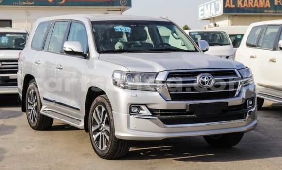 Buy Import Toyota Land Cruiser Other Car in Import - Dubai in Hhohho Buy Import Toyota Land Cruiser Other Car in Import - Dubai in Hhohho